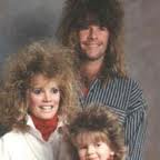 80s-family-portrait-with-big-hair